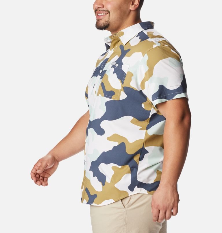 Men's Columbia Utilizer Printed Woven Short Sleeve Shirts Camo | Plus Size CA-B8L01